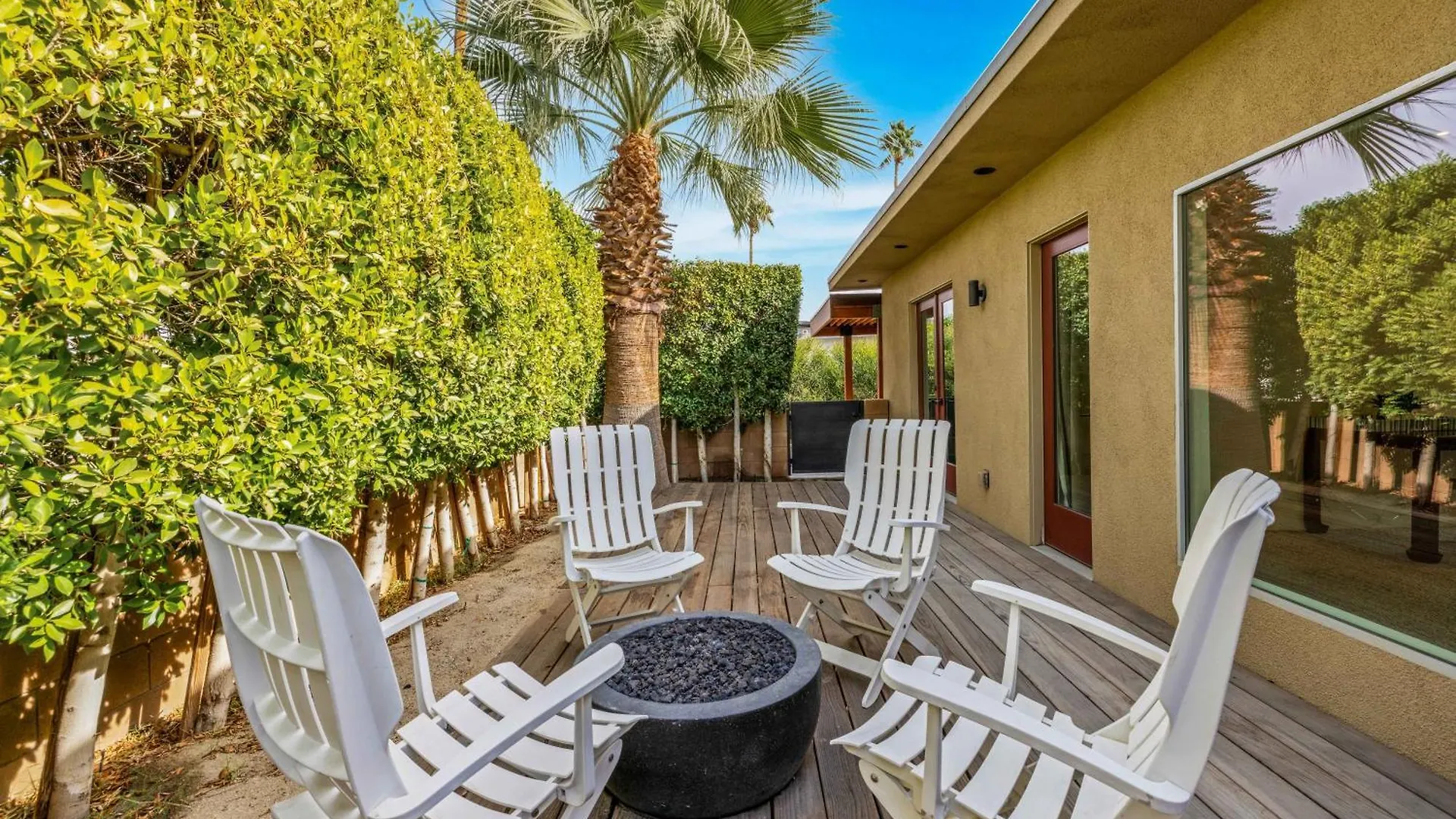 Mid-Century Elegance & Fun In Tahquitz River Estates パーム・スプリングス 米国