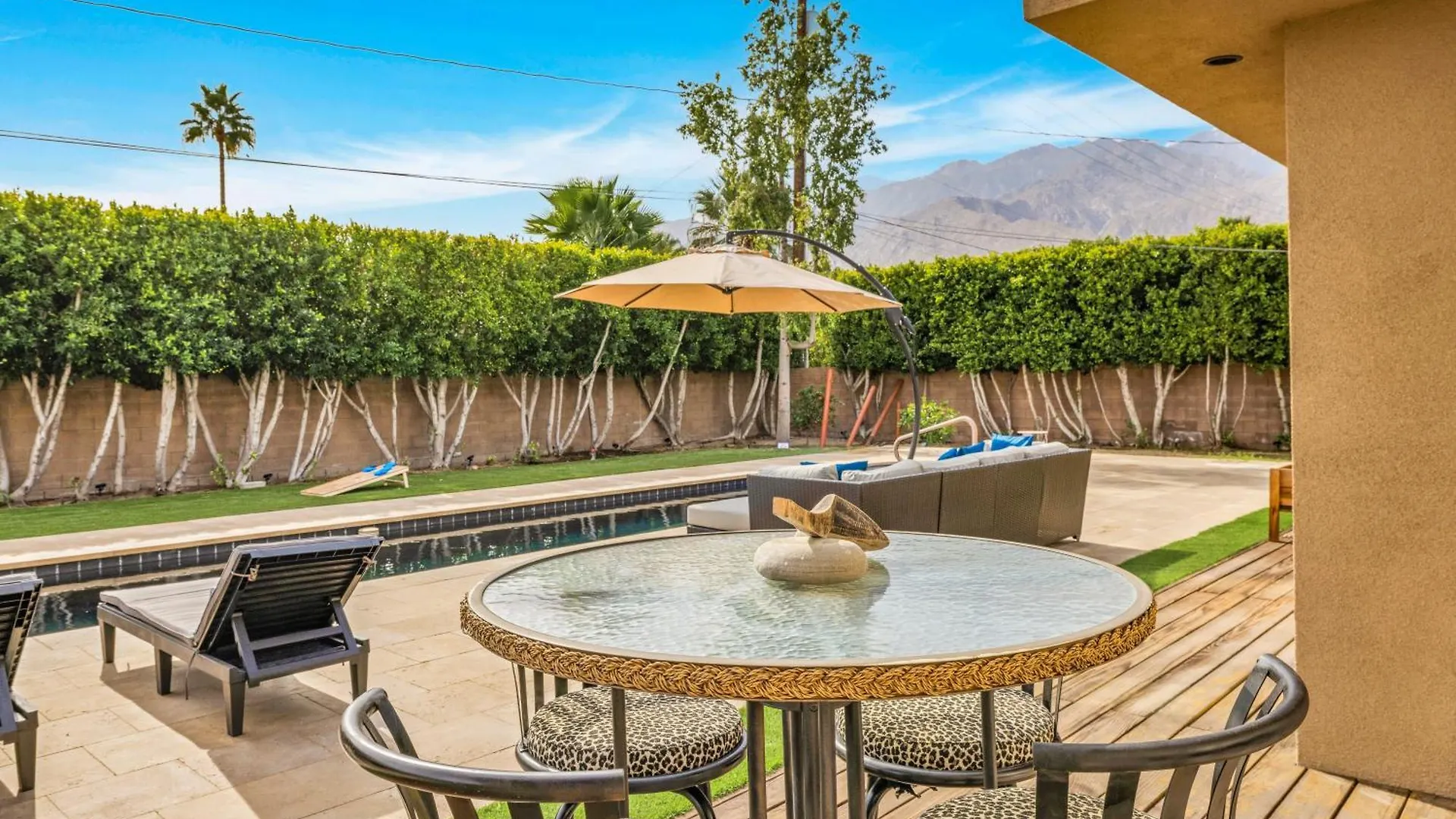 Mid-Century Elegance & Fun In Tahquitz River Estates パーム・スプリングス 別荘